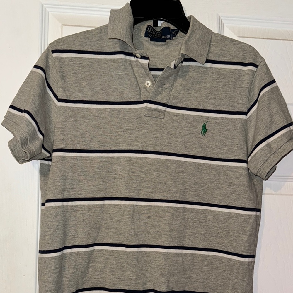 3/$30 Ralph Lauren Classic Gray and White Polo Shirt
